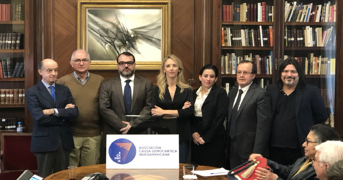 Los ponentes del foro sobre Tiranías Populistas en Latinoamérica. © Twitter / The Objective