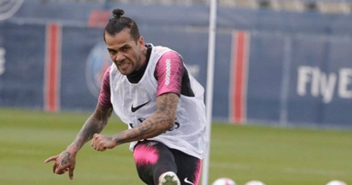 Dani Alves se entrena en las instalaciones del PSG © Instagram / Dani Alves