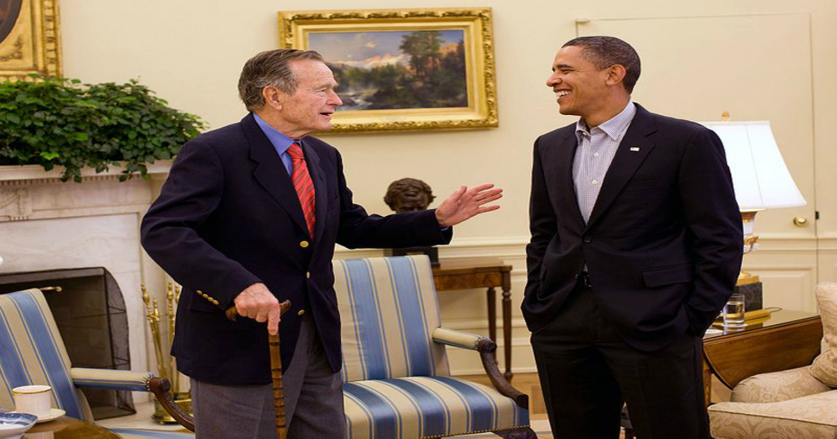 Barack Obama y George H.W. Bush © Wikimedia / White House (Pete Souza)