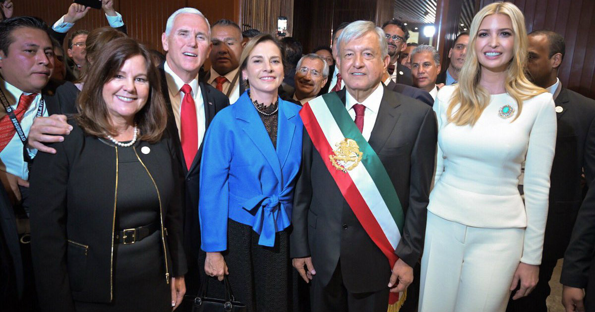 El vicepresidente de EE.UU., Mike Pence, López Obrador e Ivanka Trump, este sábado en México. © Ivanka Trump / Twitter