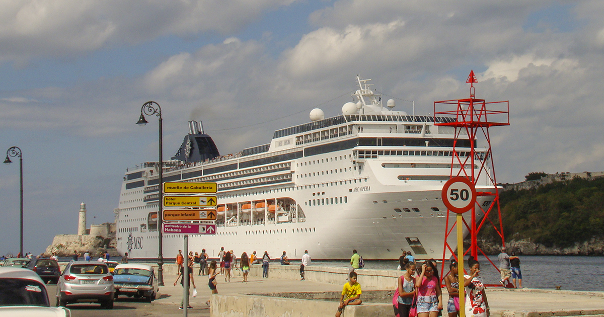 Crucero en La Habana © CiberCuba