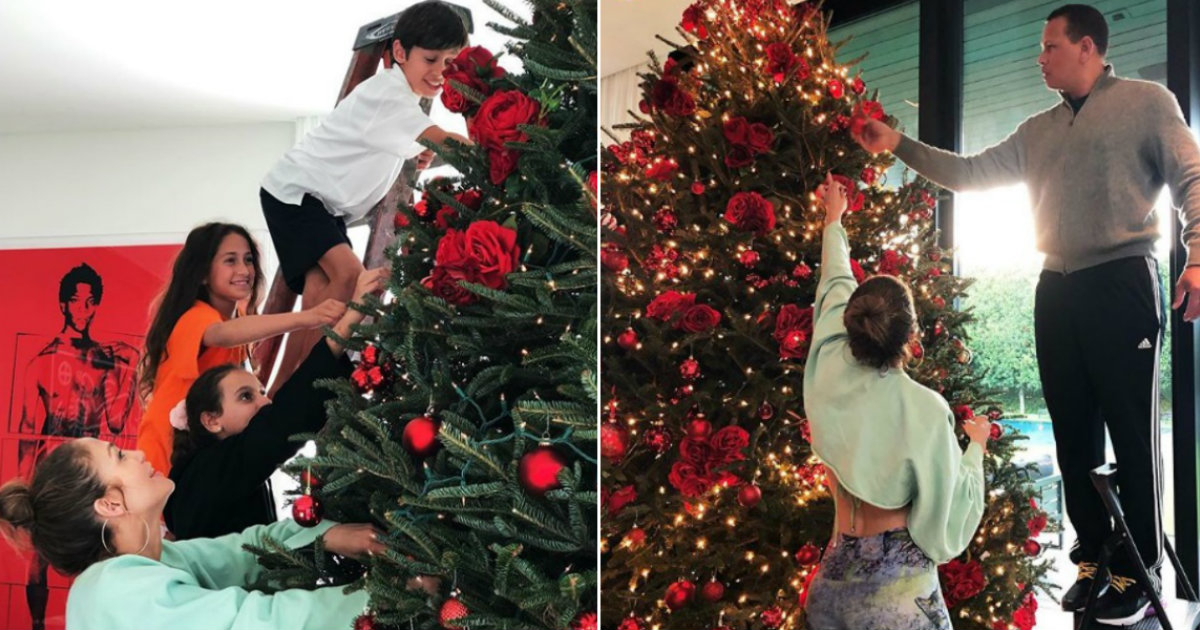 Jennifer Lopez y Álex Rodríguez decoran el árbol navideño en una tierna escena familiar © Instagram / Jennifer Lopez