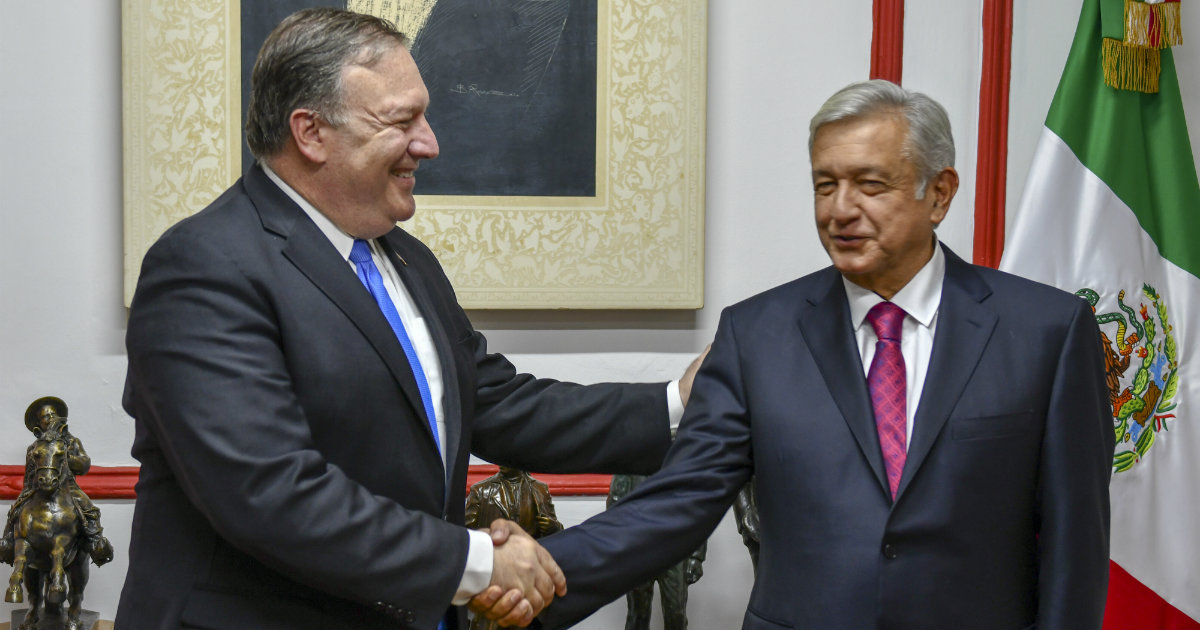 Mike Pompeo (i) y Andrés Manuel López Obrador (d) © Wikimedia