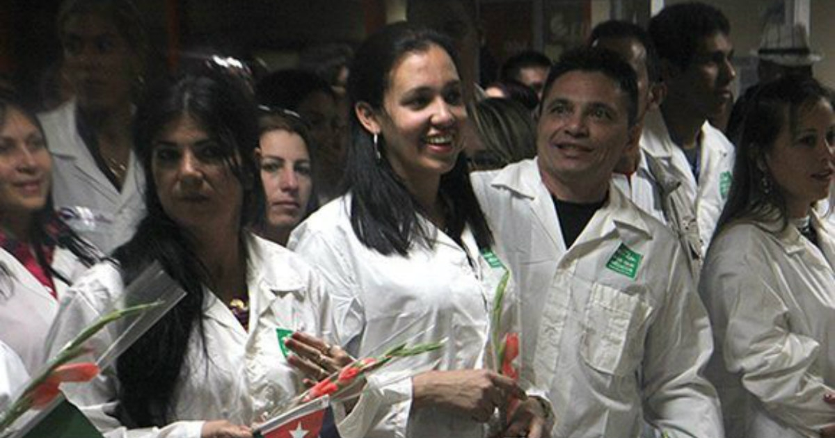Médicos cubanos en Brasil en una imagen de archivo © Cubadebate / Jorge Luis Sánchez