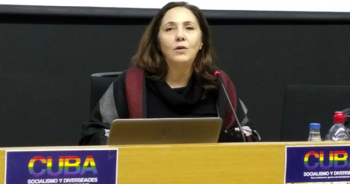 Mariela Castro, durante una de sus conferencias en España. © Twitter / Euskadi Cuba
