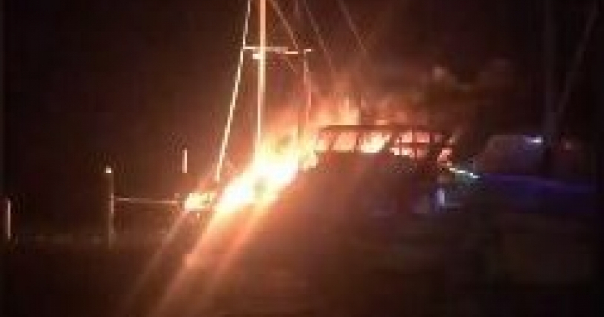 Incendio de dos barcos en los cayos de Florida © Ben Trainer/ Facebook