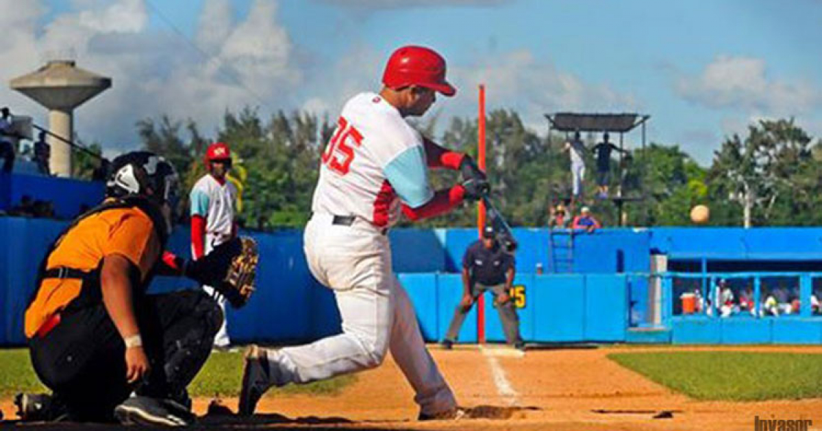 Ciego de Ávila vs Villa Clara © Invasor / Alejandro García