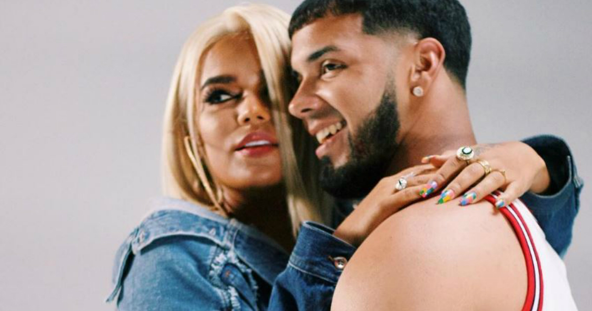 Karol G y Anuel AA disfrutan de su amor ajenos a los polémicos comentarios