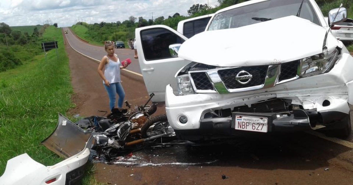 Escena del accidente que acabó con la vida del cubano Juan Roberto Mesa © Facebook / Central Santa Rita De Noticias