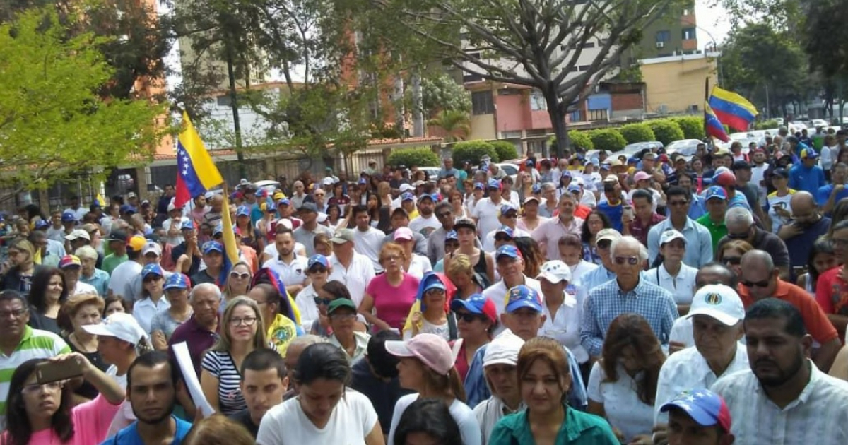 Protestas en las calles de Venezuela © Twitter / Juan Guaidó