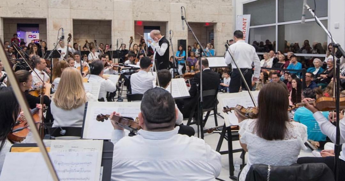 La Orquesta Sinfónica de Miami, durante un concierto. © Facebook / The Miami Symphony Orchestra