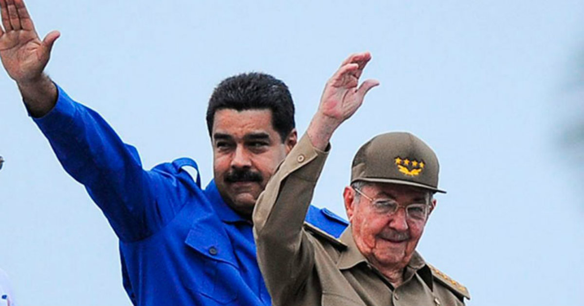 Nicolás Maduro y Raúl Castro. © Vanguardia.