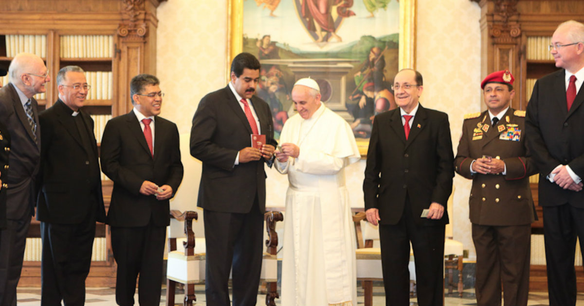 Maduro y el papa Francisco en una imagen de archivo © minci.gob.ve