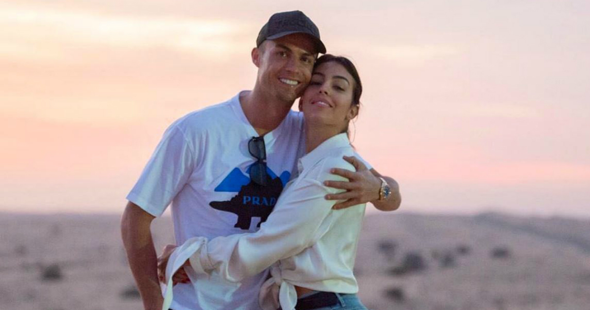 Georgina Rodriguez y Cristiano Ronaldo posan felices © Instagram / Georgina Rodríguez