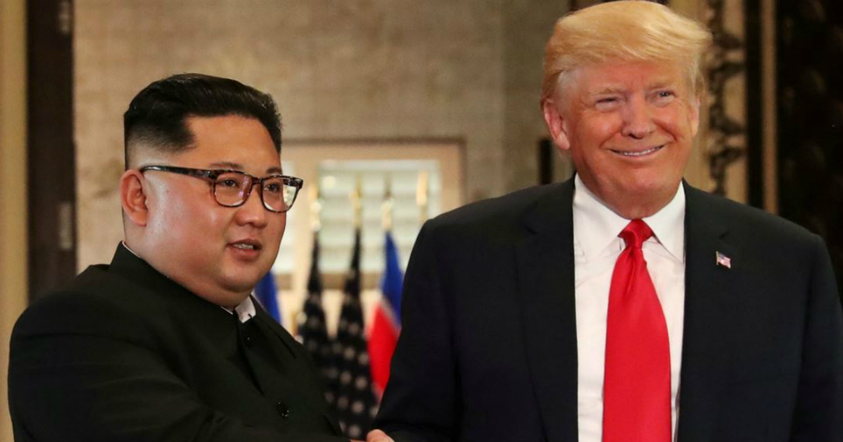 Kim Jong-Un y Donald Trump, durante la primera cumbre en Singapur © Reuters / Jonathan Ernst