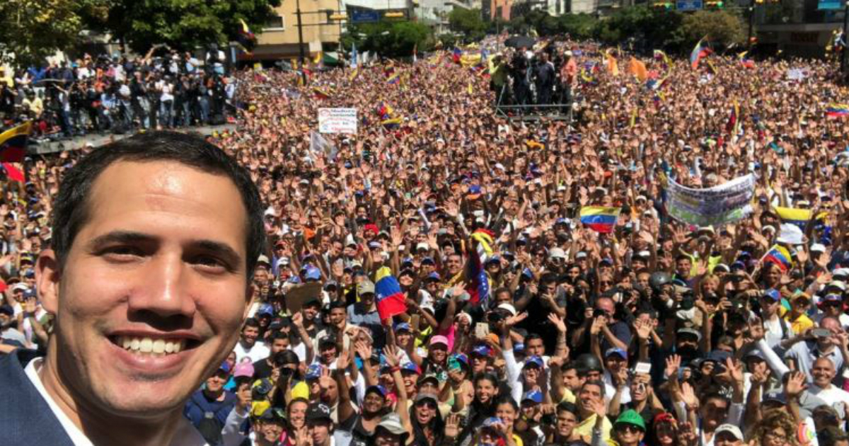 Juan Guaidó en concentración en Venezuela © Twitter / Juan Guaidó