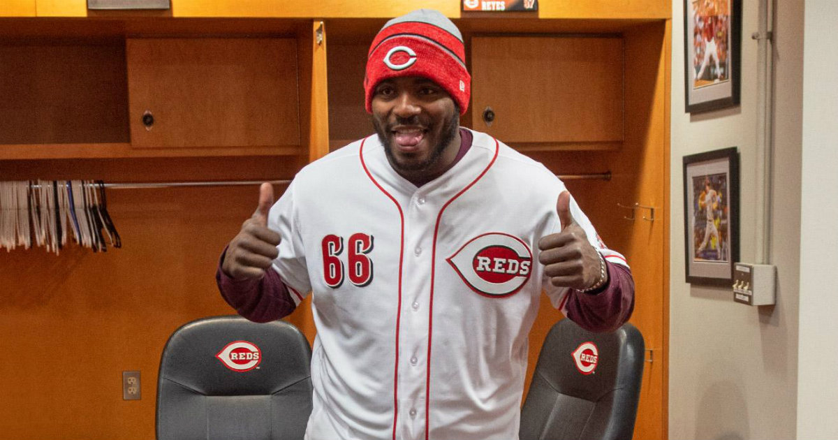 Yasiel Puig feliz en los Cincinnati Reds © Twitter/ Cincinnati Reds