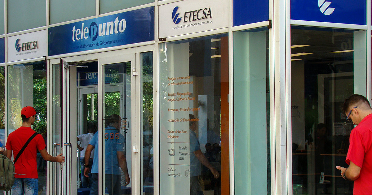Oficina de ETECSA en La Habana. © CiberCuba.