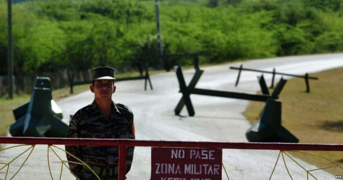 Acceso a Caimanera. © Martí Noticias.