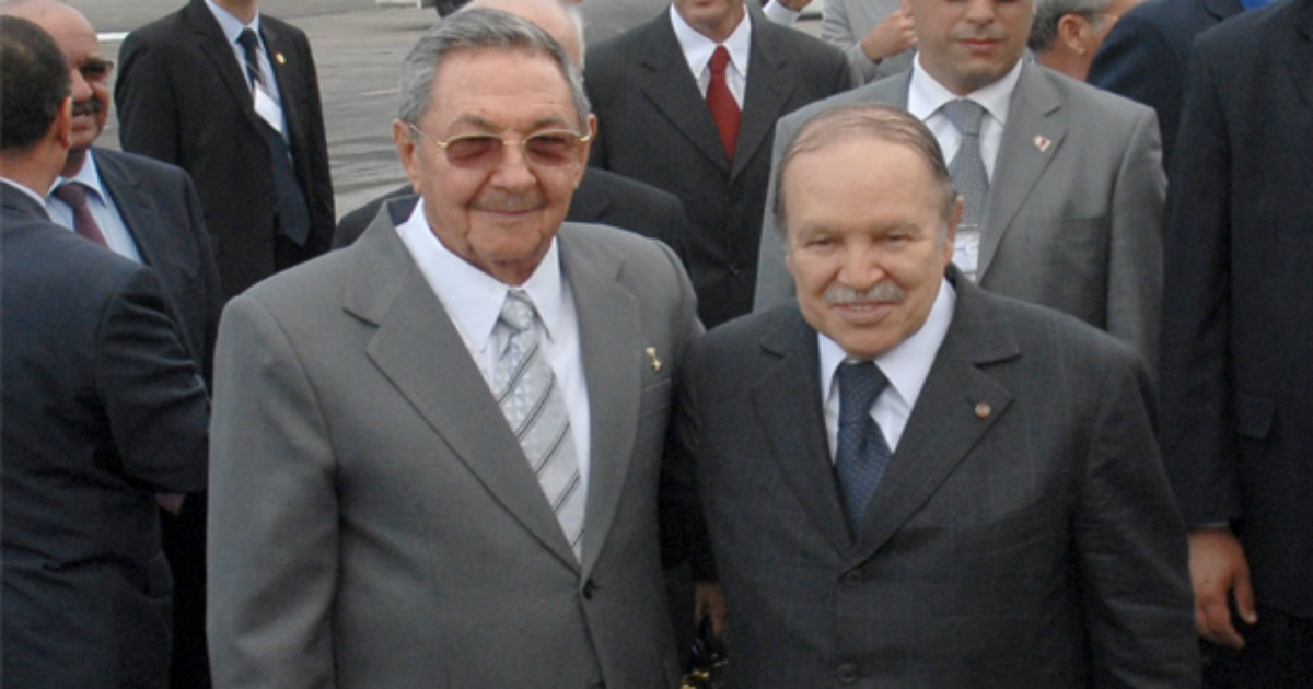 Raúl Castro y presidente de Argelia, Abdelaziz Bouteflika © Cubadebate / Marcelino Vázquez Hernández