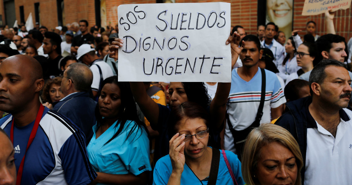 Protesta de médicos venezolanos en 2018 © REUTERS/Marco Bello