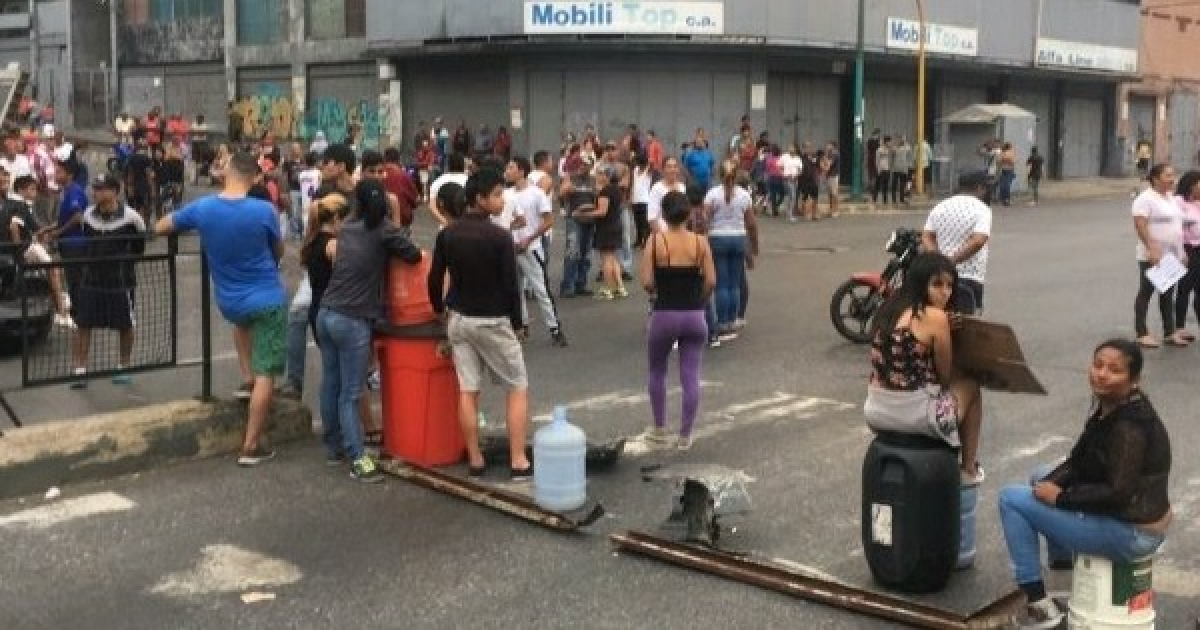 Protestas en las calles de Venezuela. © Twitter / Juan Guaidó