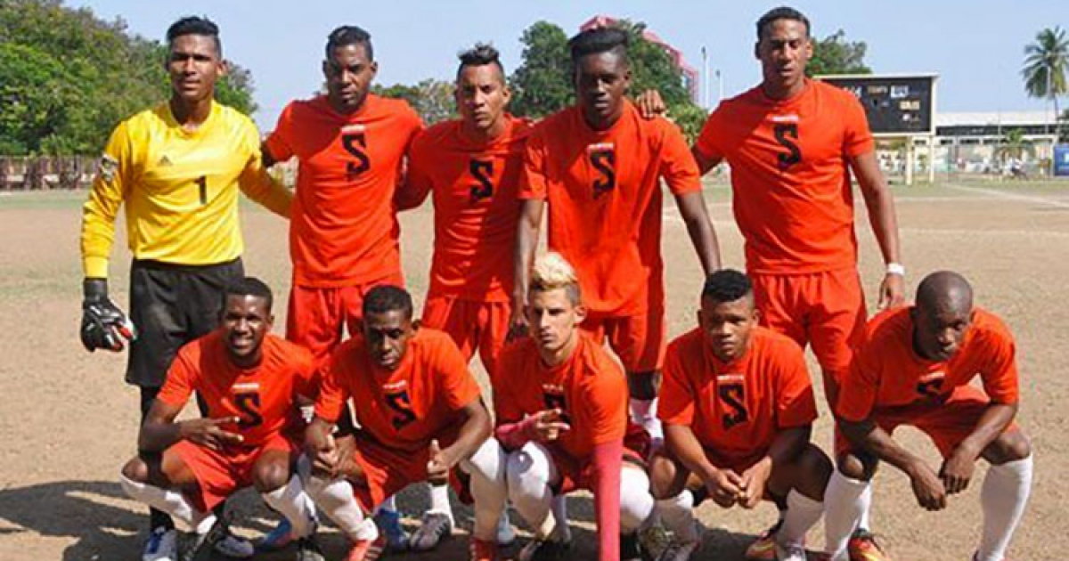 Selección de fútbol de Santiago de Cuba © ACN