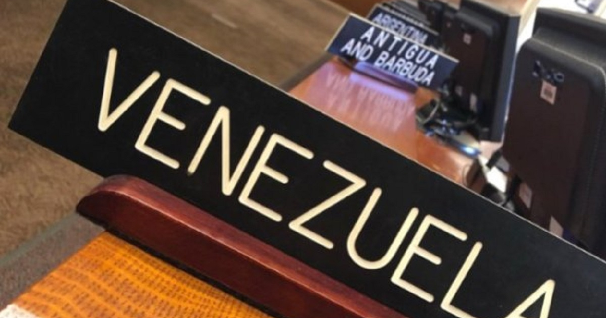 Letrero de Venezuela en la Organización de Estados Americanos © Venezuela al día