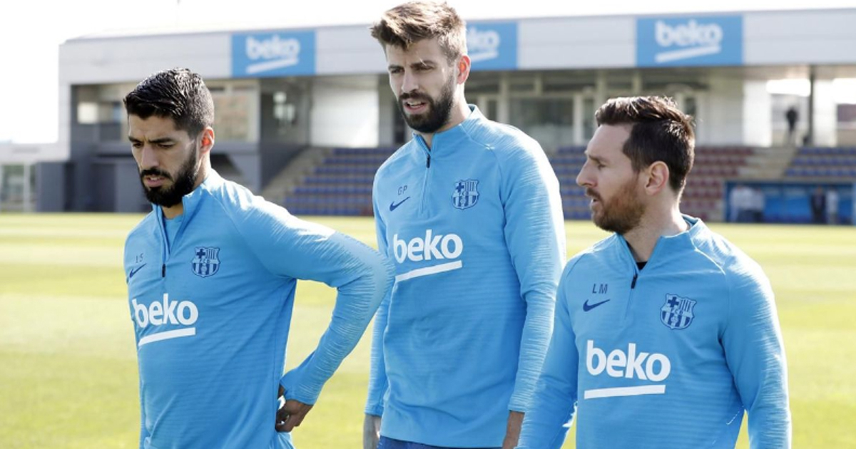 Tres ausentes al tiro. © Twitter / FC Barcelona