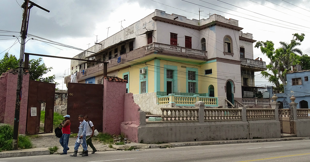 Casa de vecindad en el Cerro © CiberCuba