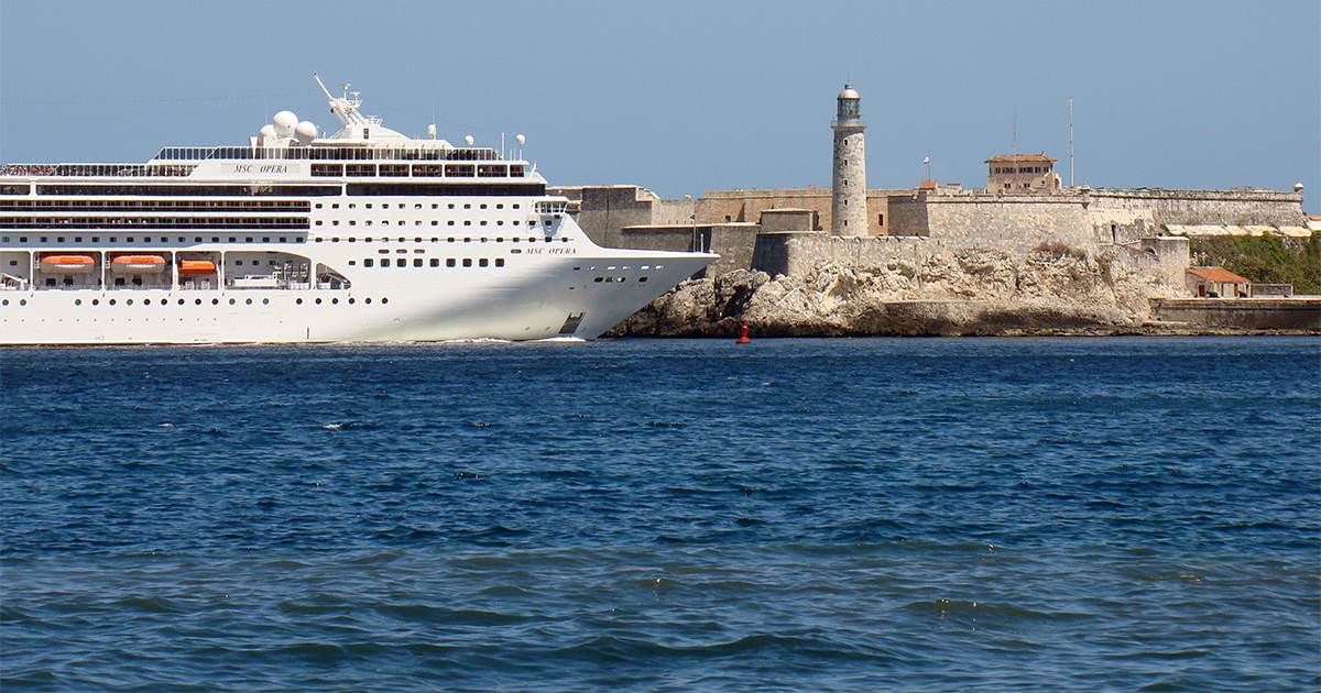 Crucero llegando a La Habana © CiberCuba