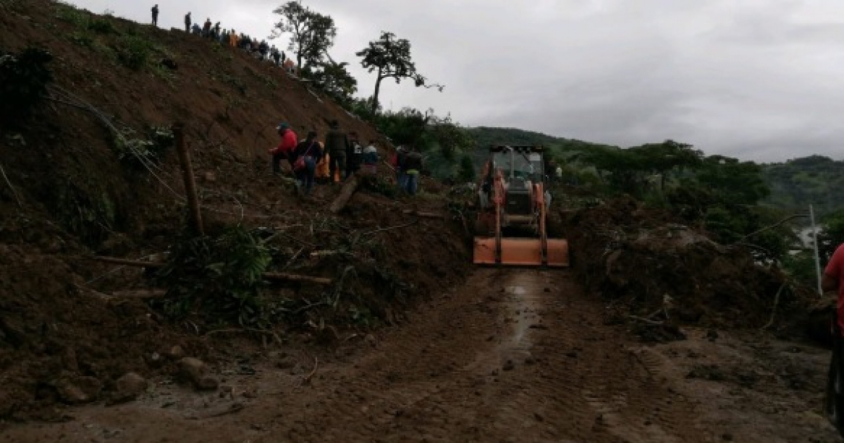 Deslizamiento de tierras en Cauca © Twitter / Momentos en español