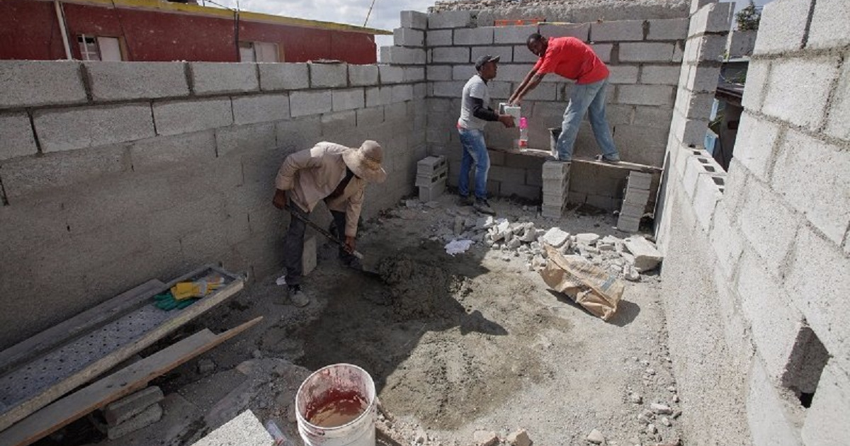 Construcción de una vivienda en Cuba. © Juventud Rebelde