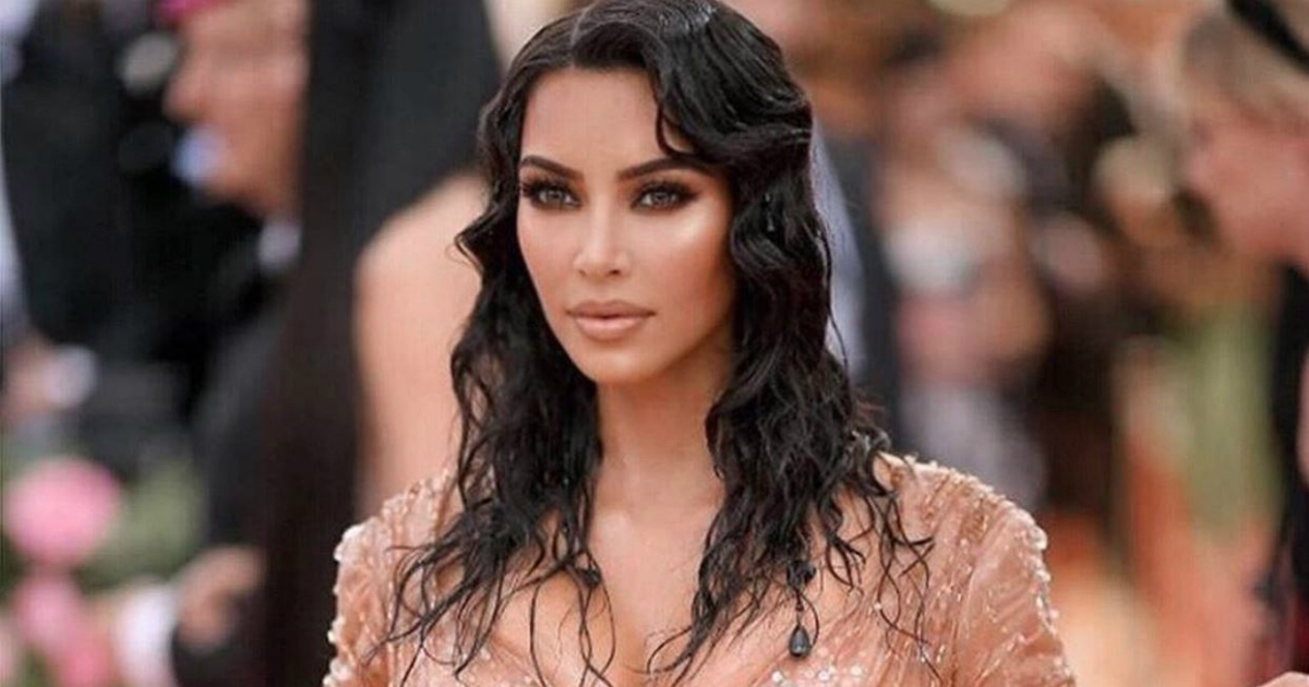 Kim Kardashian, espectacular con un vestido de látex azul tras la Gala MET 2019 © Instagram / Kim Kardashian 