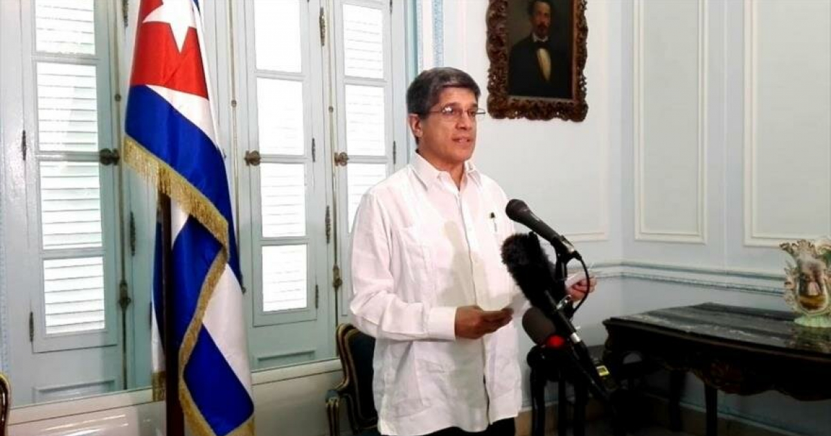 El embajador Carlos Fernández de Cossío, director general de EEUU en la cancillería cubana. © HispanTV