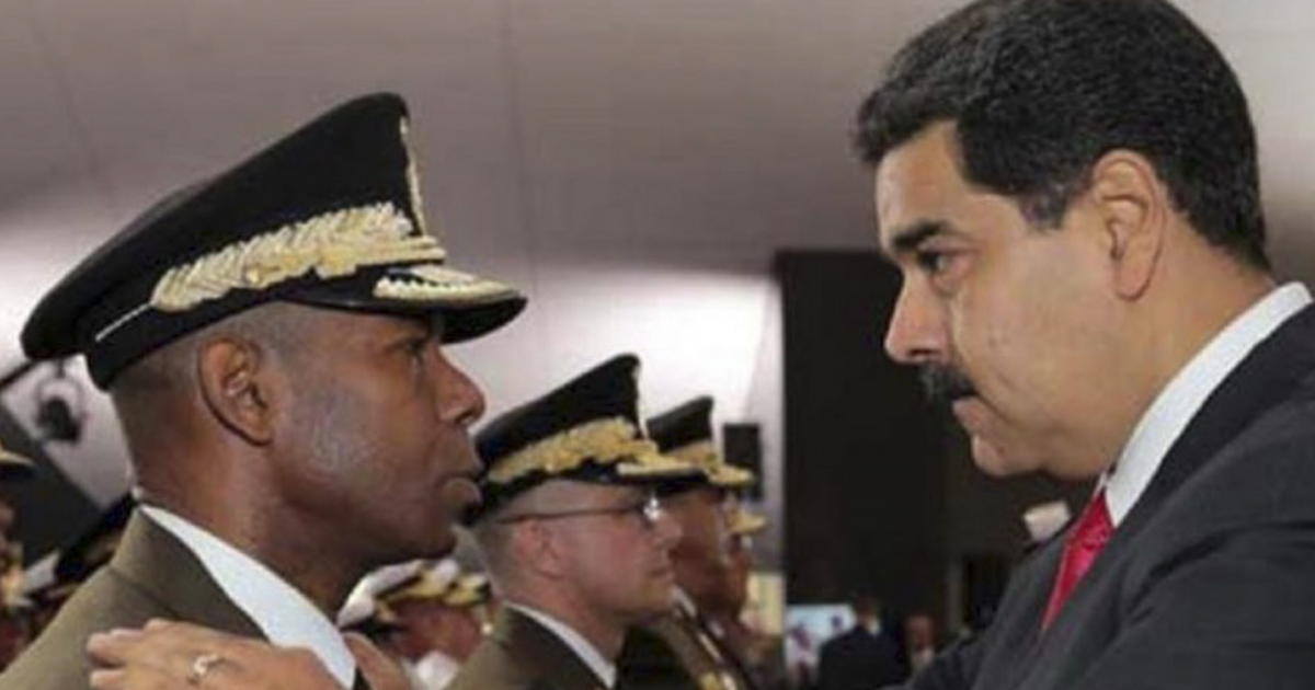 Manuel Ricardo Cristopher Figuera junto a Nicolás Maduro © Twitter / Super Stereo Venezuela