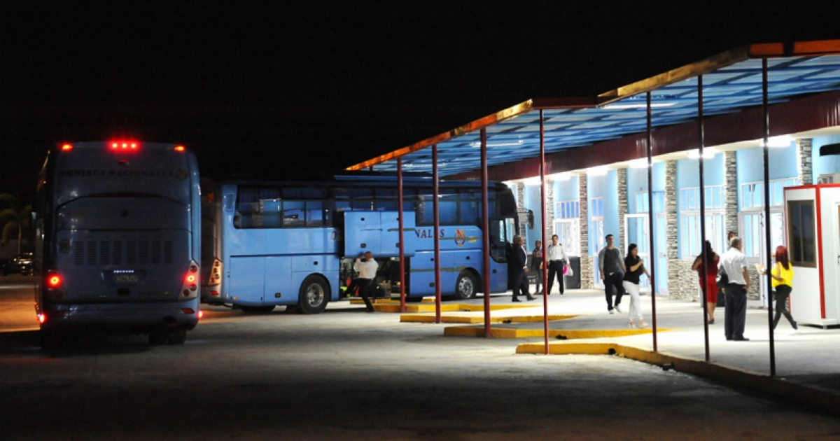 Terminal interprovincial de ómnibus de Holguín © Ahora/ Carlos Rafael 