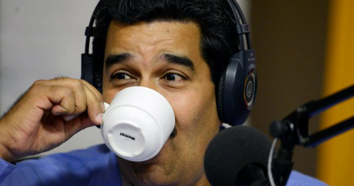 Nicolás Maduro, con un café. © Twitter / Nicolás Maduro