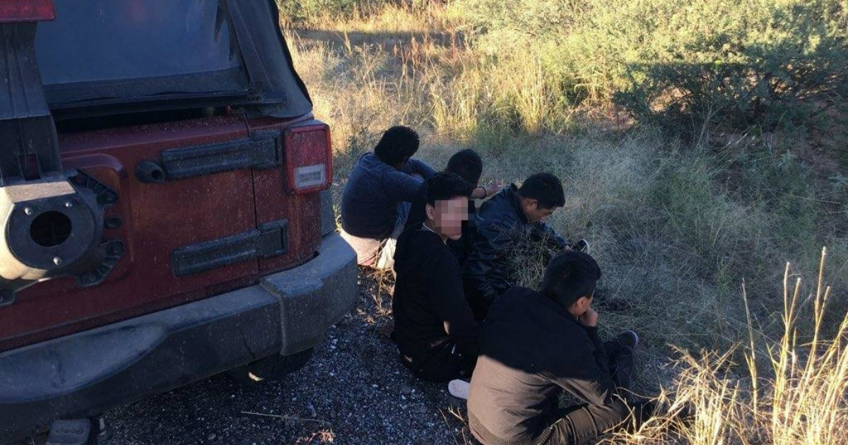 Migrantes en la frontera con Arizona © CBP/ Twitter
