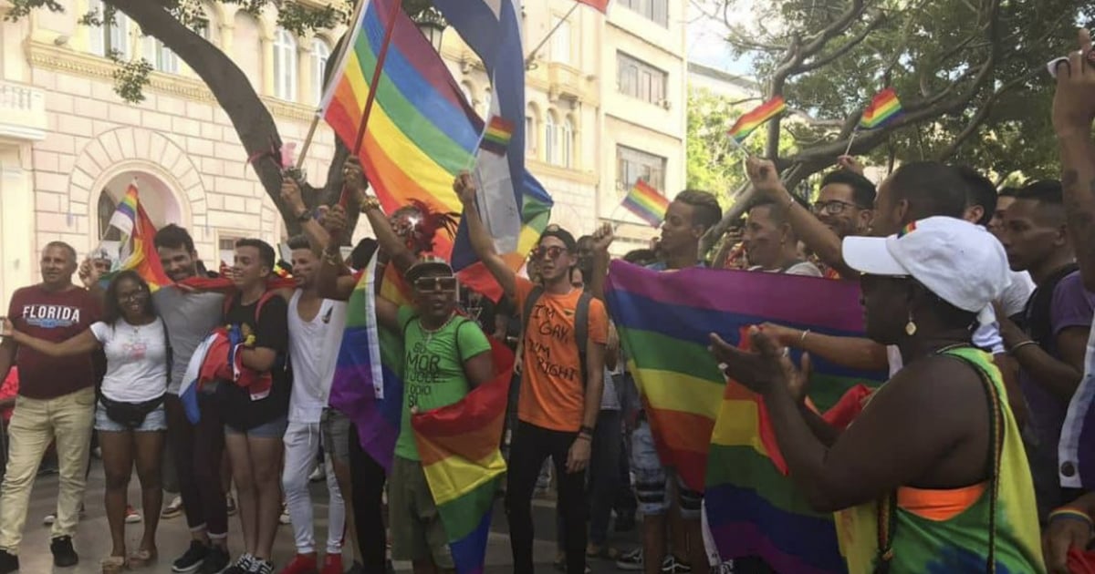 Marcha por los derechos de la Comunidad LGBTI+ en La Habana © El Estornudo