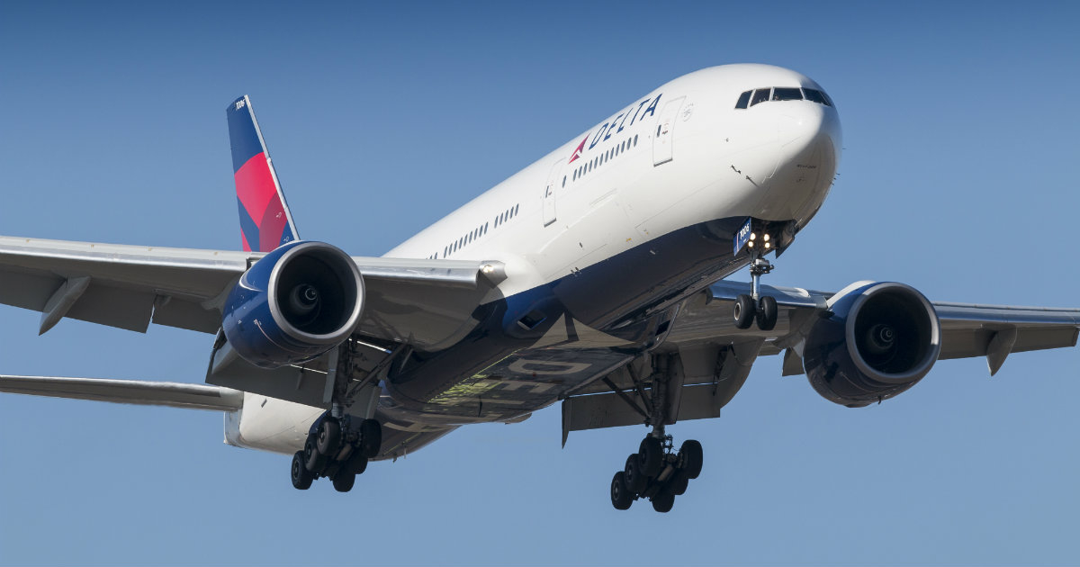 Avión de Delta Airlines en pleno vuelo © Flickr / Nicky Boogaard