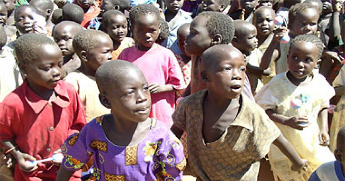 Niños refugiados de Uganda (imagen referencial) © Wikipedia 