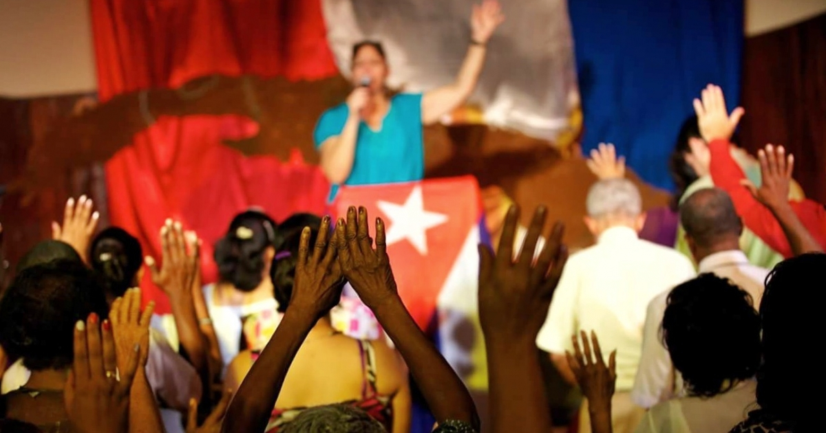 Iglesia Evangélica de Cuba en un culto © Liga Evangélica de Cuba/ Facebook