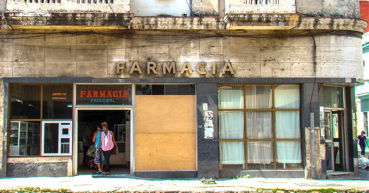 Imagen de referencia de una farmacia en Cuba © CiberCuba
