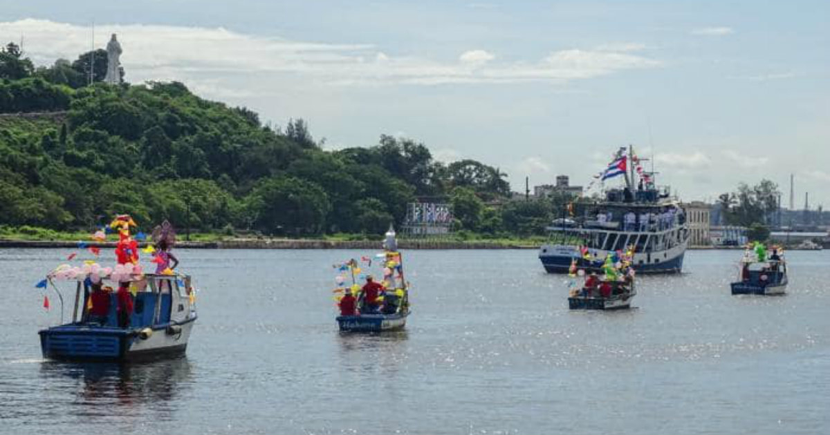 43 embarcaciones protagonizaron el desfile © Facebook / Carnaval de La Habana