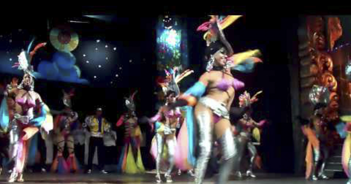 Función del Cabaret Intercontinental en imagen de archivo © YouTube