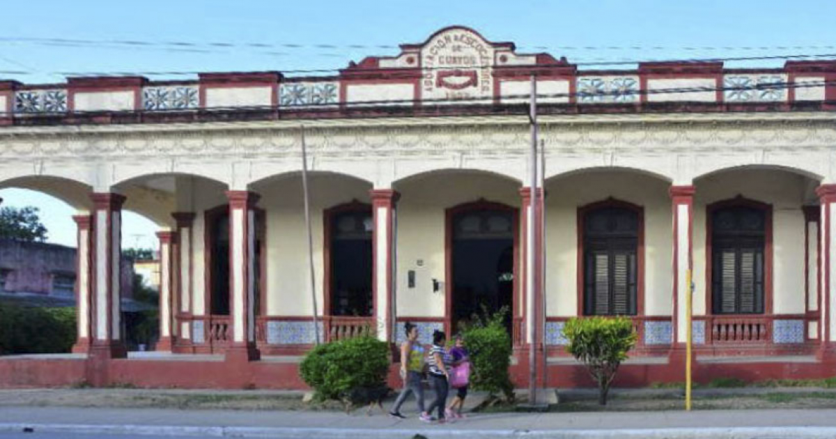 Biblioteca de Guayos, Cabaiguán © Escambray