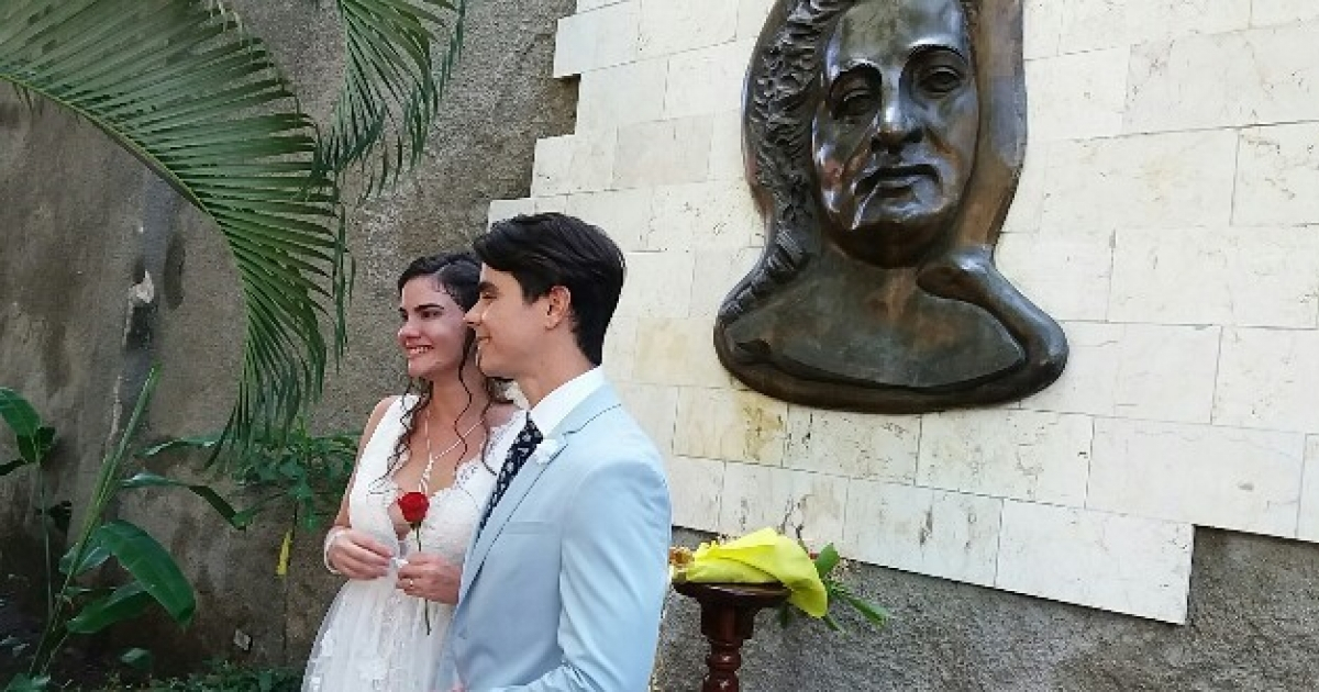 Claudia Tomás y Daniel Romero en su boda © Adelante/ Bárbara Suárez Ávalo