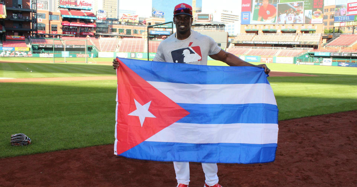 José Adolis García © MLB Cuba/Twitter