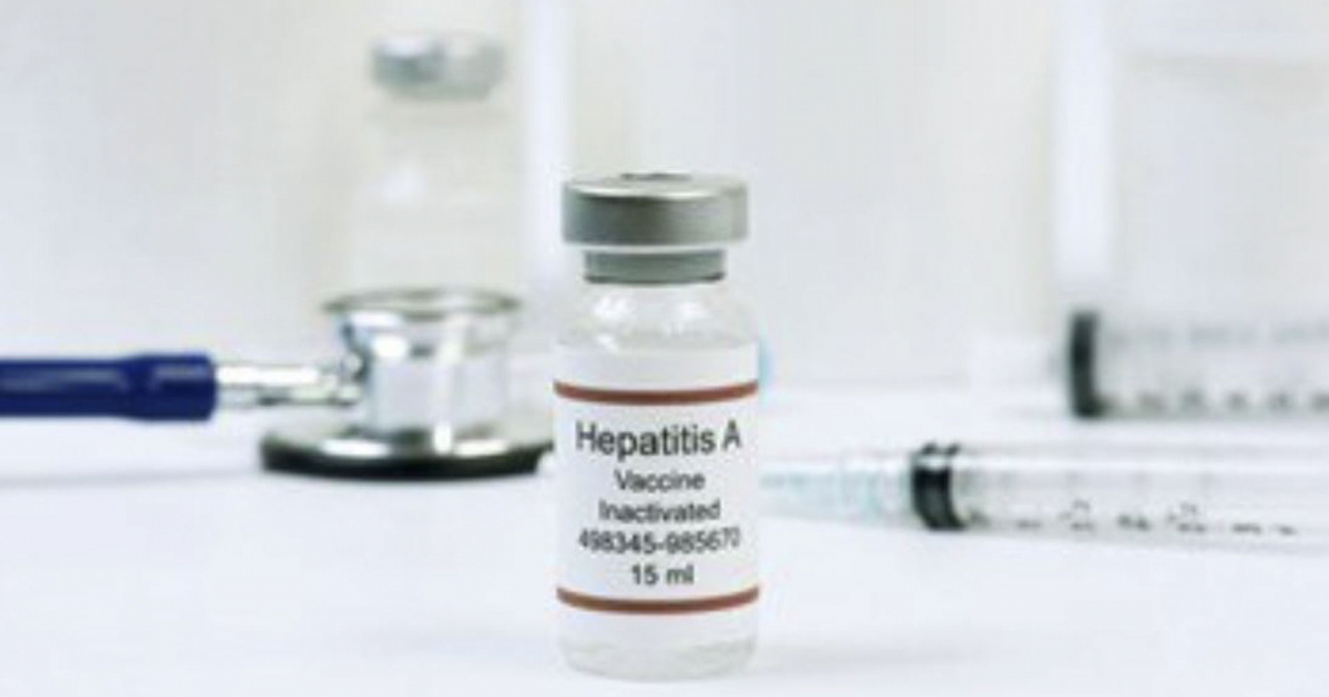 Vacuna contra la Hepatitis A © Twitter/HepVoices